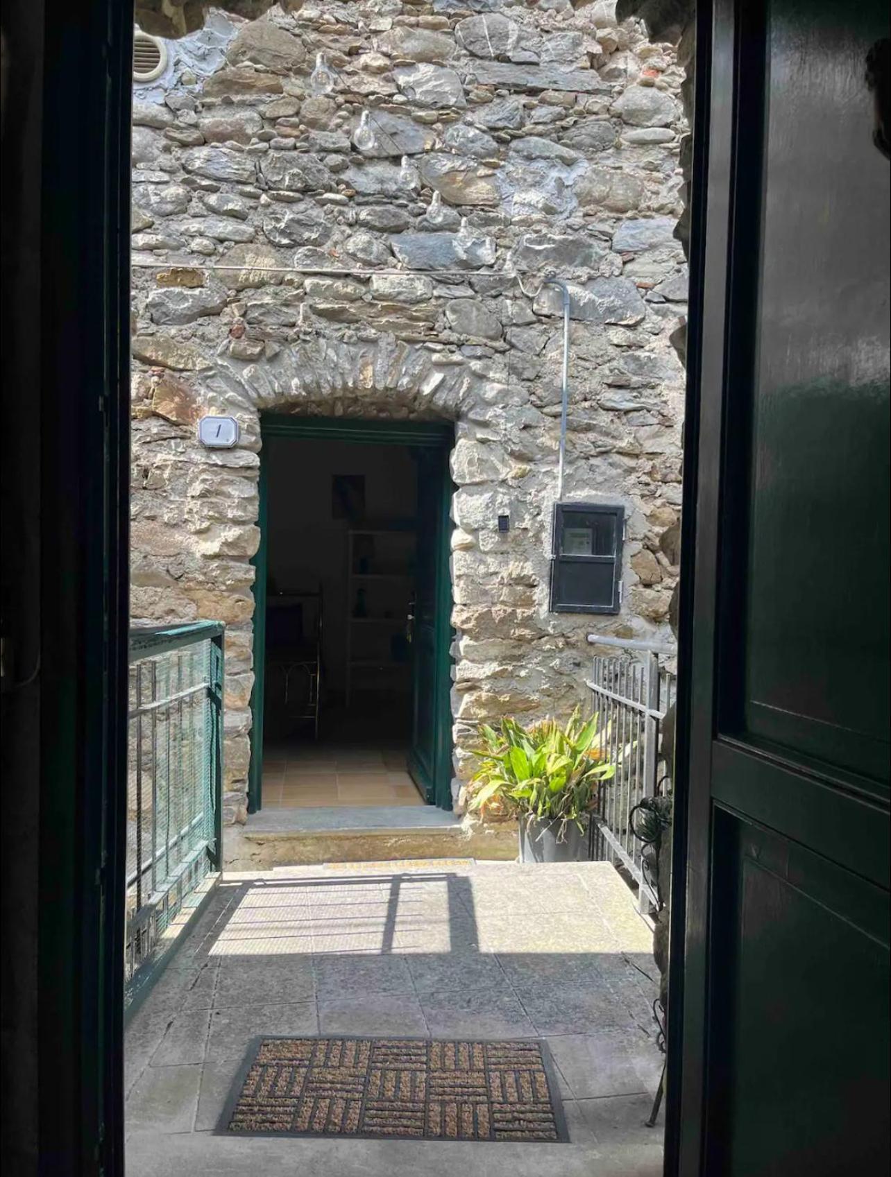 Casa Victoria - Full Equipped Stone House Villa Rocchetta Nervina Bagian luar foto